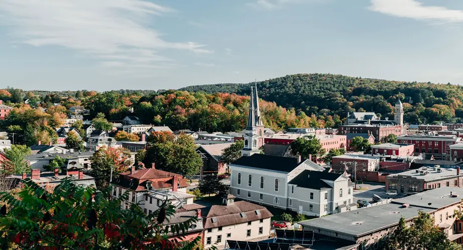 Best places to live in Vermont for young adults and singles