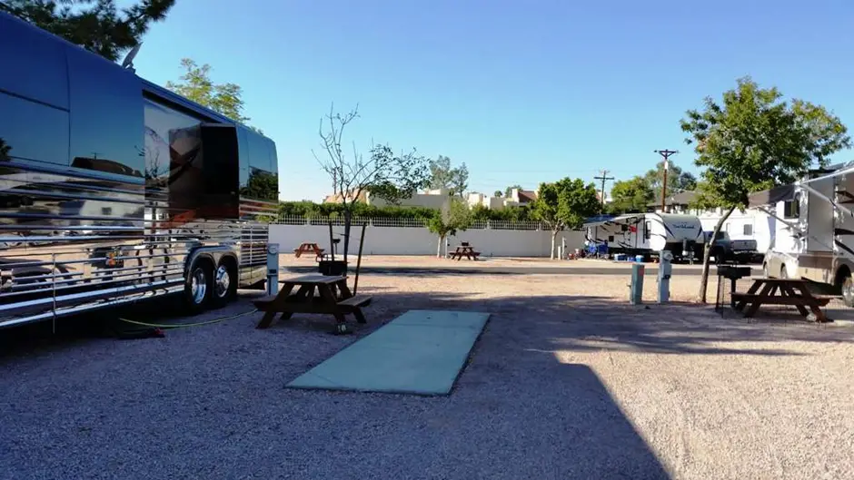 Apache Palms RV Park (Tempe)