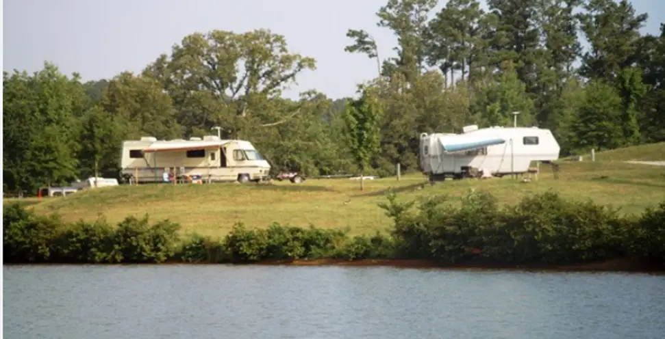 4. Natchez Trace State Park