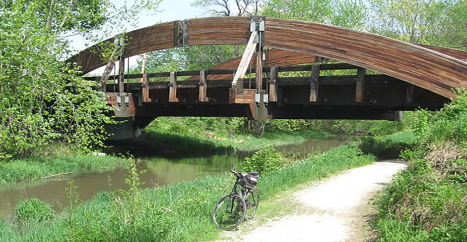 8. Illinois and Michigan Canal State Trail