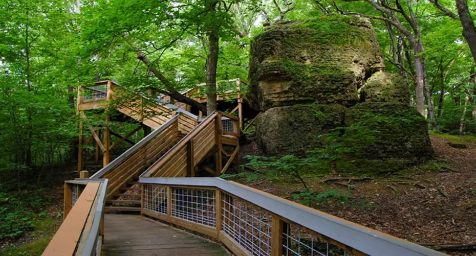 6. Rock Cut State Park