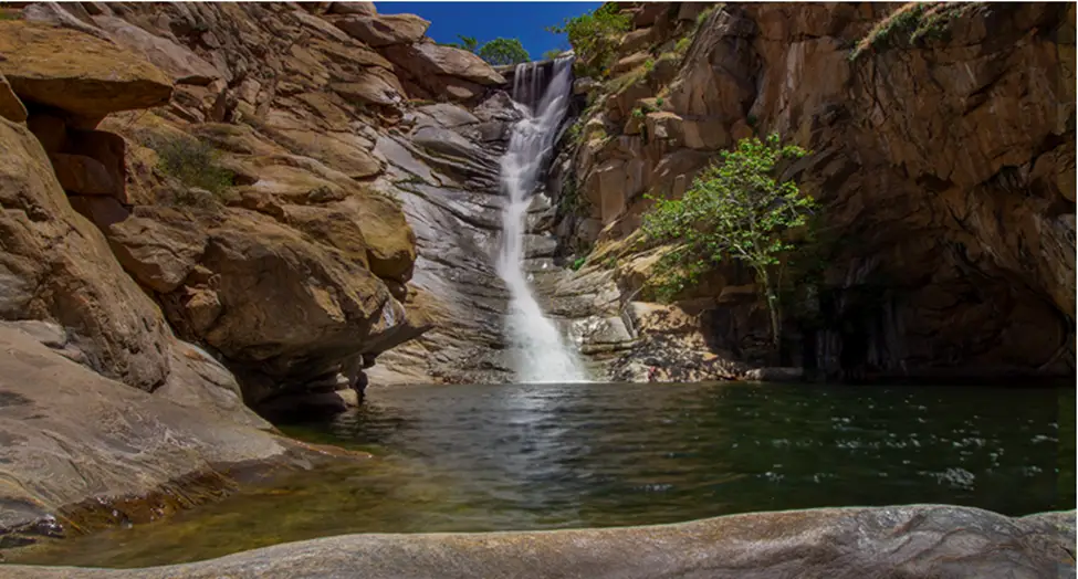 3. Devil's Punchbowl