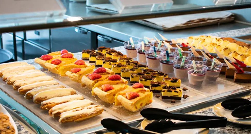 Royal Caribbean Windjammer Café