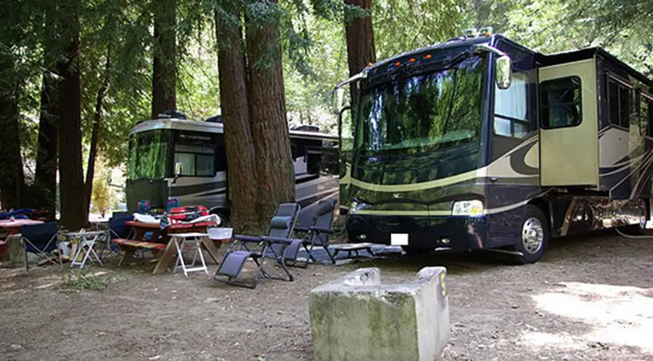 4. Riverside Campground & Cabins