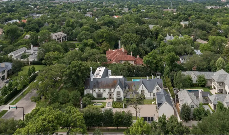 #5. Turtle Creek: Where Elegance Meets Culture