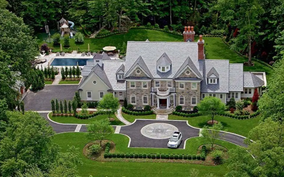 #3. Greenwich Village: Bohemian Chic