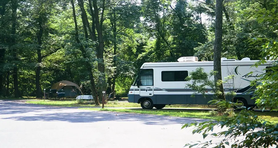 1. Greenbelt Park Campground: Suburban Maryland