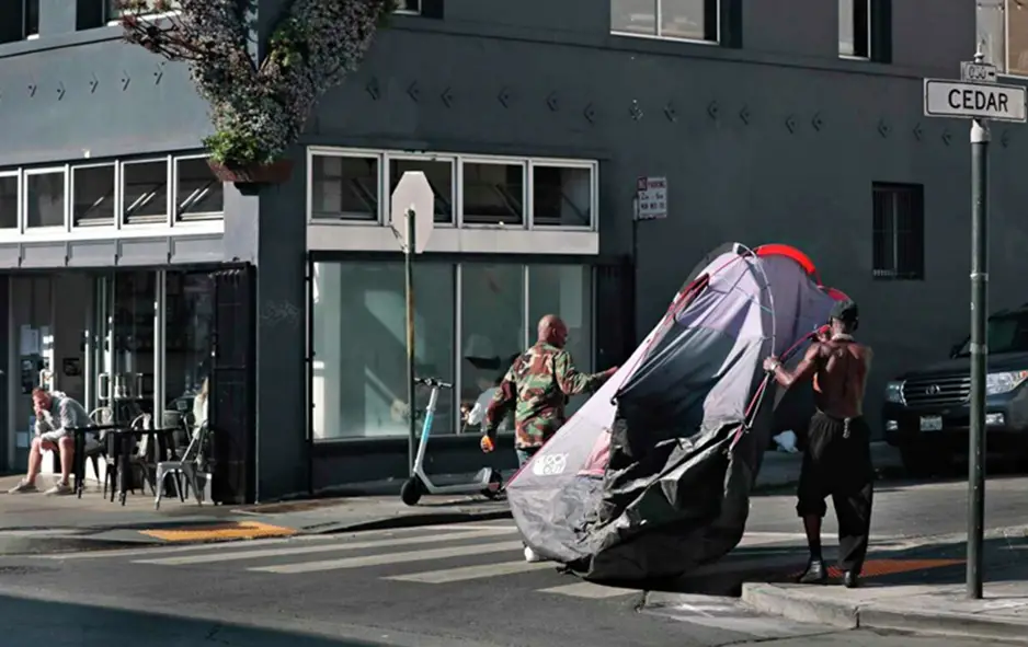 4. Tech-Fueled Wage Gap: The Disparity Dilemma